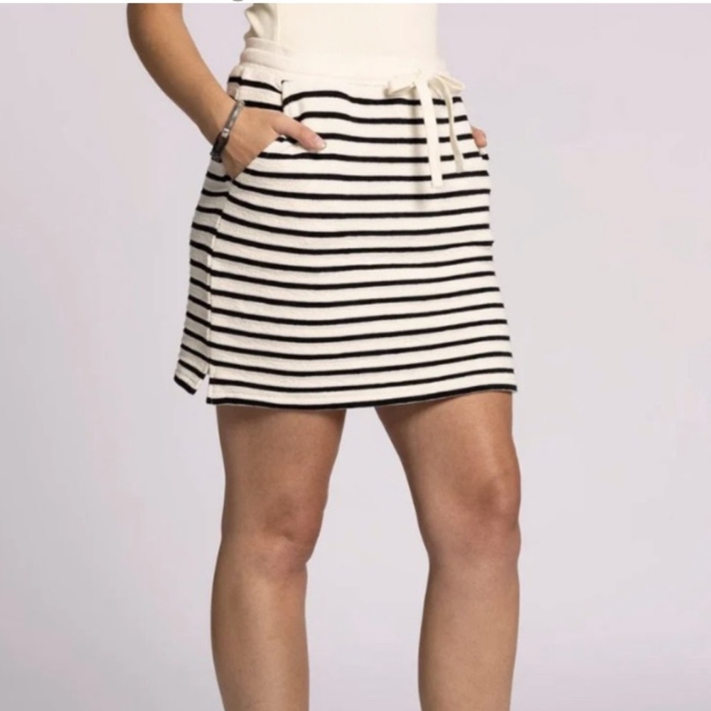 Splendid NWT Striped Black and
Cream Women's Skirt French Terry size Small